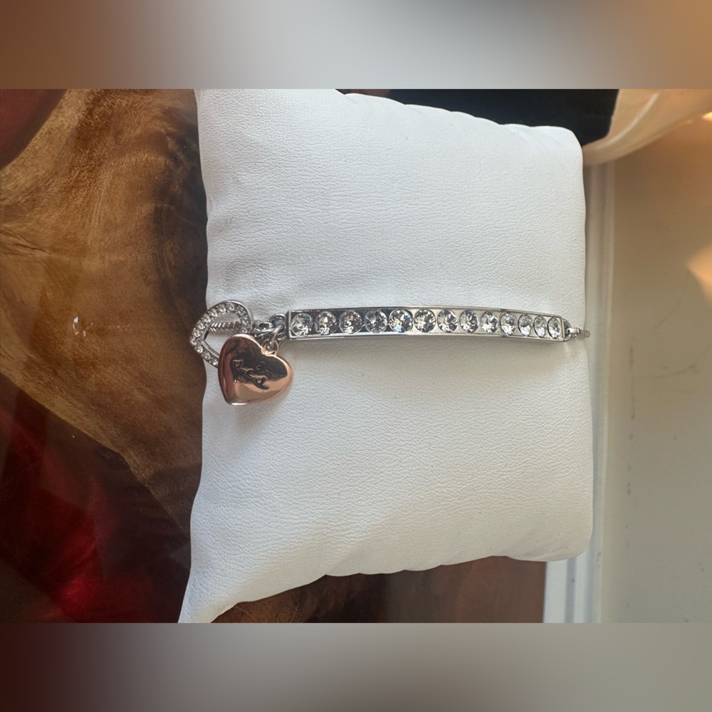 Brilliance Swarovski Crystals Fine Silver Plate Bracelet Jewelry Sister NWOT/Box